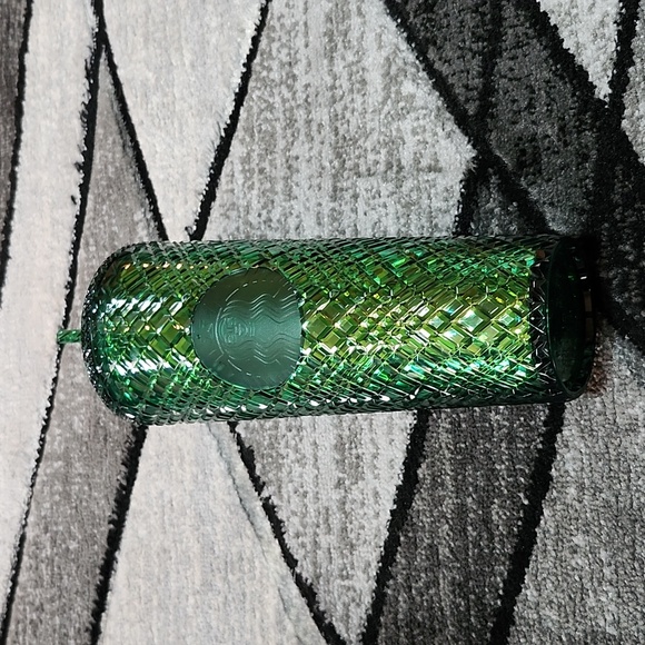 STARBUCKS 2021 JEWELED EMERALD GREEN VENTI TUMBLER - Picture 9 of 11